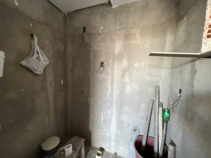 Casa duplex com 5 quartos próxima à Lokcar – Ideal para família grande