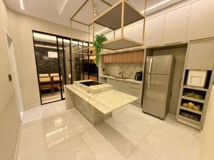 Casa com suíte e área gourmet no Santa Mônica II – Acabamento de alto padrão