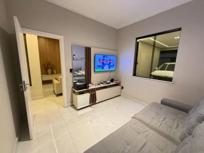 Casa com suíte e área gourmet no Santa Mônica II – Acabamento de alto padrão