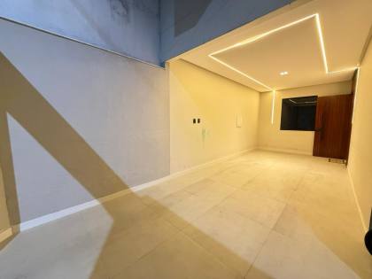 Casa com suíte e área gourmet no Santa Mônica II – Acabamento de alto padrão