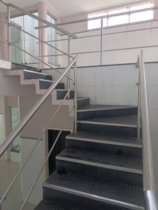 Prédio Comercial no Bairro Serrano – 195m²