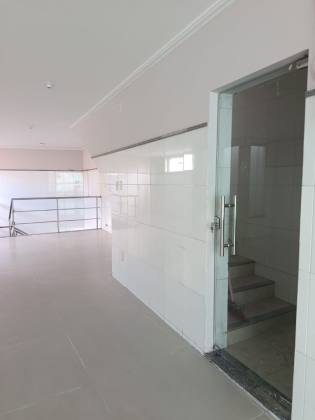 Prédio Comercial no Bairro Serrano – 195m²