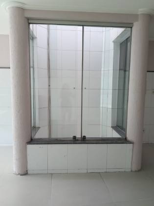 Prédio Comercial no Bairro Serrano – 195m²