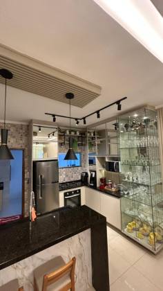 Casa moderna com churrasqueira e planejados – Próxima a PizzaNella