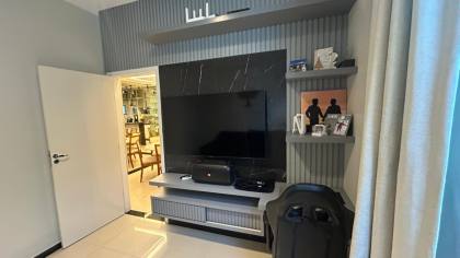 Casa moderna com churrasqueira e planejados – Próxima a PizzaNella