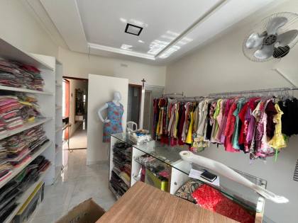 Casa financiável com ponto comercial –  Proximo ao Monteiro