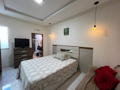 Casa financiável com ponto comercial –  Proximo ao Monteiro