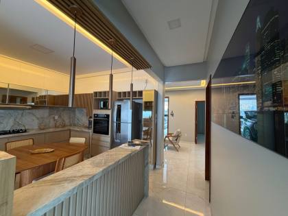 Casa Moderna no Santa Mônica - Financiável - Proximo ao Posto de Saúde