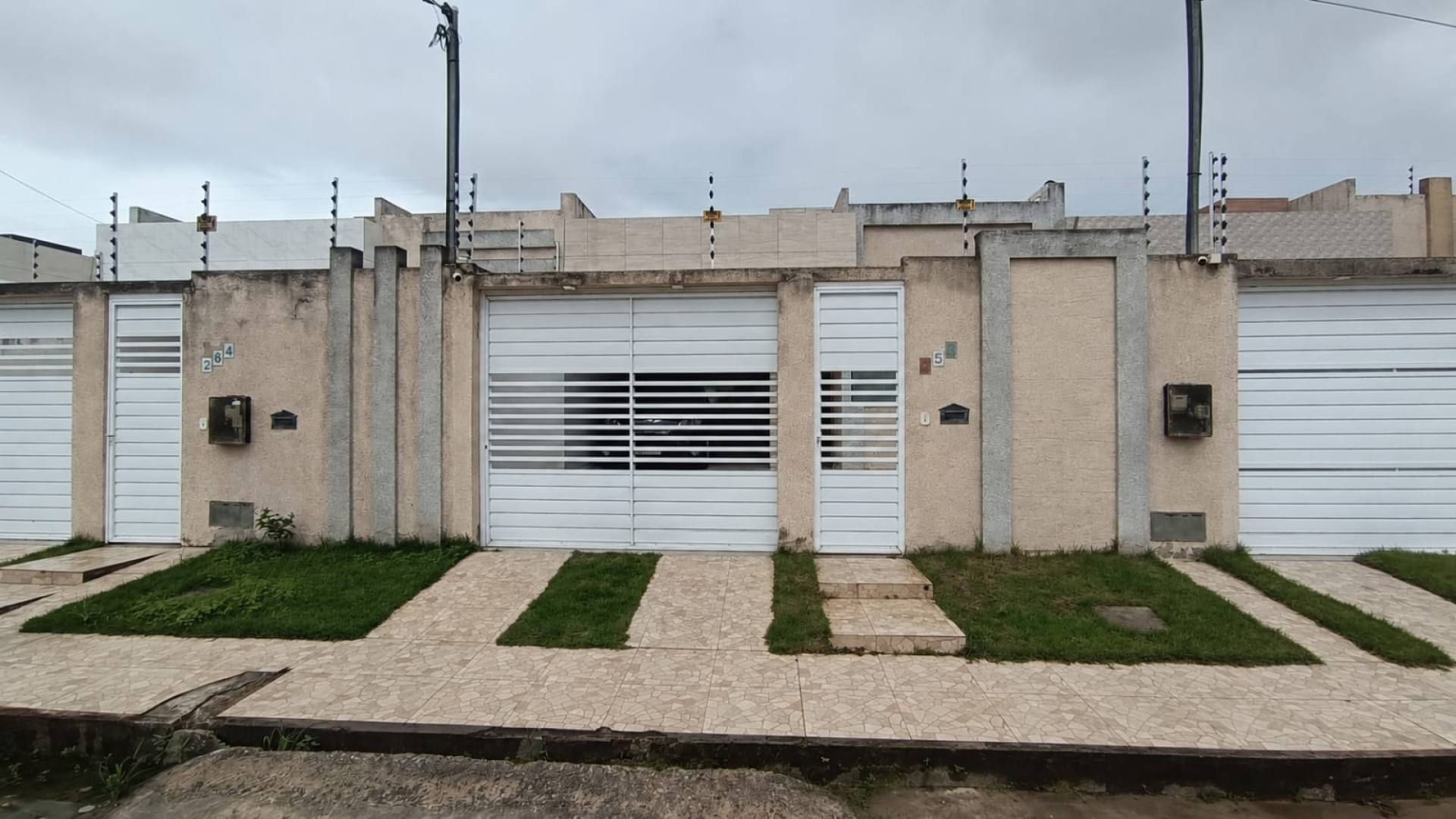 Casa financiável com área gourmet próxima ao Eu Amo Itabaiana