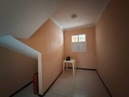 Casa a Venda no Bairro Porto - Proximo ao Bar de Ari