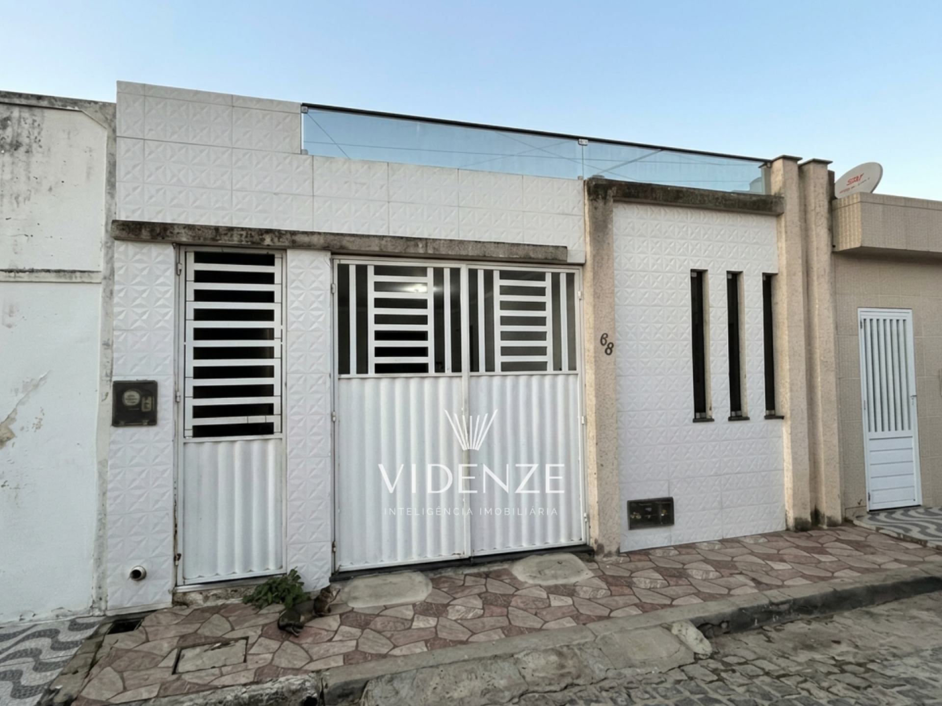 2 casas em 1 - entradas separadas, 5 quartos, no bairro Mamede Paes Mendonça - Itabaiana/SE