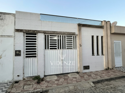2 casas em 1 - entradas separadas, 5 quartos, no bairro Mamede Paes Mendonça - Itabaiana/SE