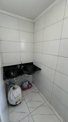 Imóvel mobiliado com piscina no CENTRO de Itabaiana, para residência e/ou comércio, 15 vagas de garagem