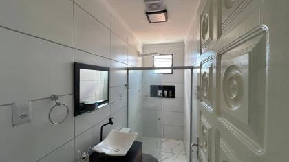 Imóvel mobiliado com piscina no CENTRO de Itabaiana, para residência e/ou comércio, 15 vagas de garagem