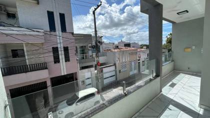 Imóvel mobiliado com piscina no CENTRO de Itabaiana, para residência e/ou comércio, 15 vagas de garagem