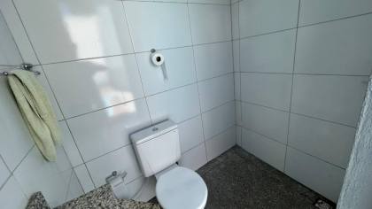 Imóvel mobiliado com piscina no CENTRO de Itabaiana, para residência e/ou comércio, 15 vagas de garagem