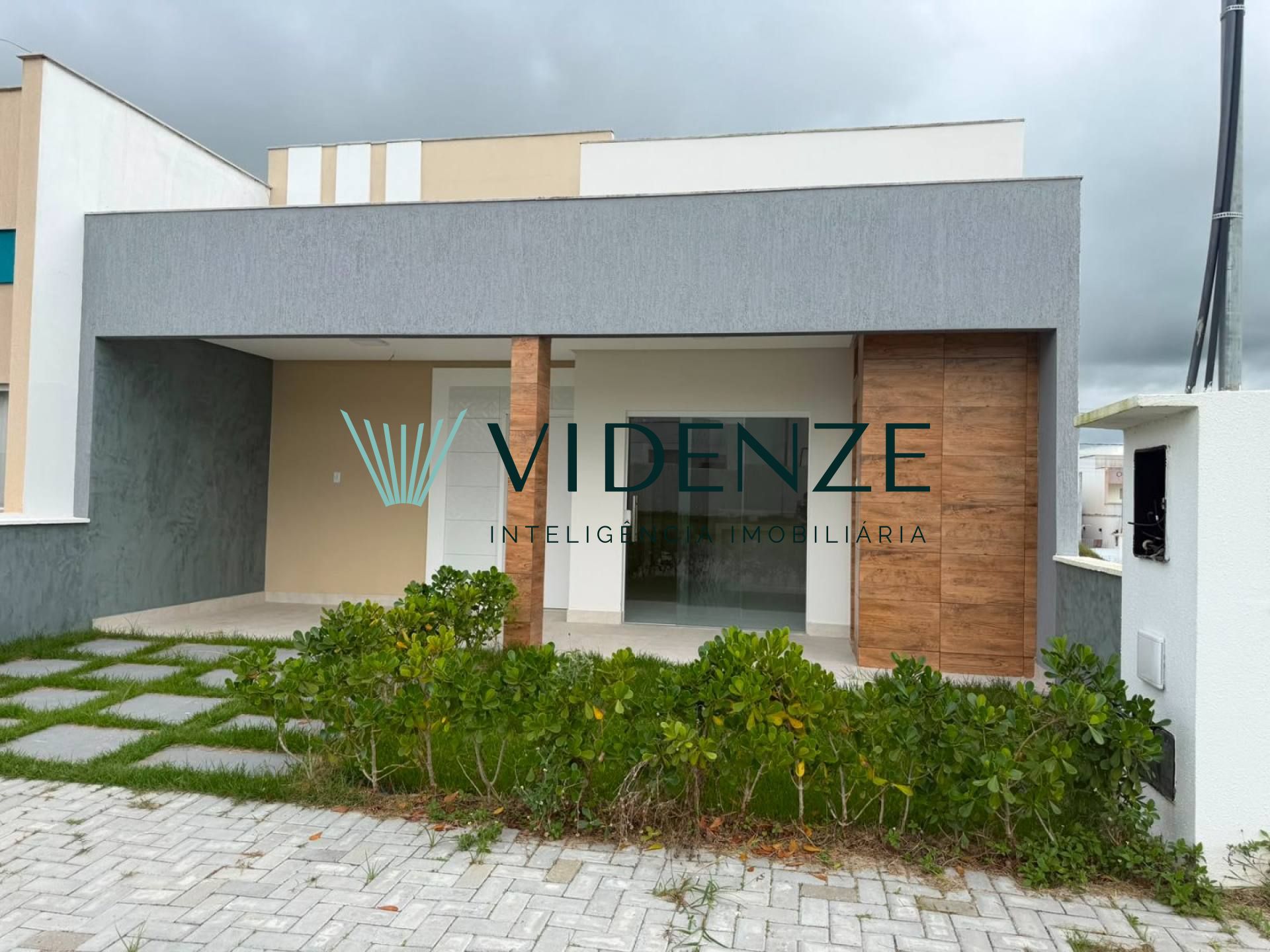 Casa á Venda - Portal do Lago