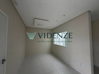 Casa á Venda - Portal do Lago