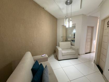 Casa financiável com 4 quartos – Apenas o pavimento superior à venda
