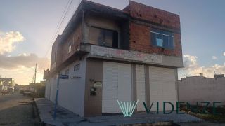 Casa com PONTO COMERCIAL à venda no bairro Porto em Itabaiana