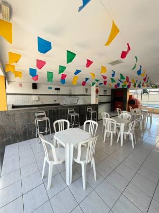 Apartamento à venda no bairro Farolândia em Aracaju