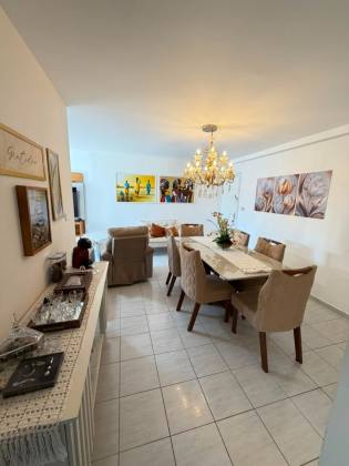Apartamento à venda no bairro Farolândia em Aracaju