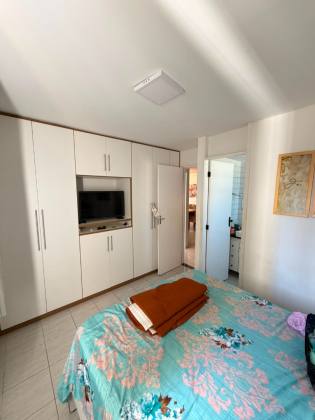 Apartamento à venda no bairro Farolândia em Aracaju