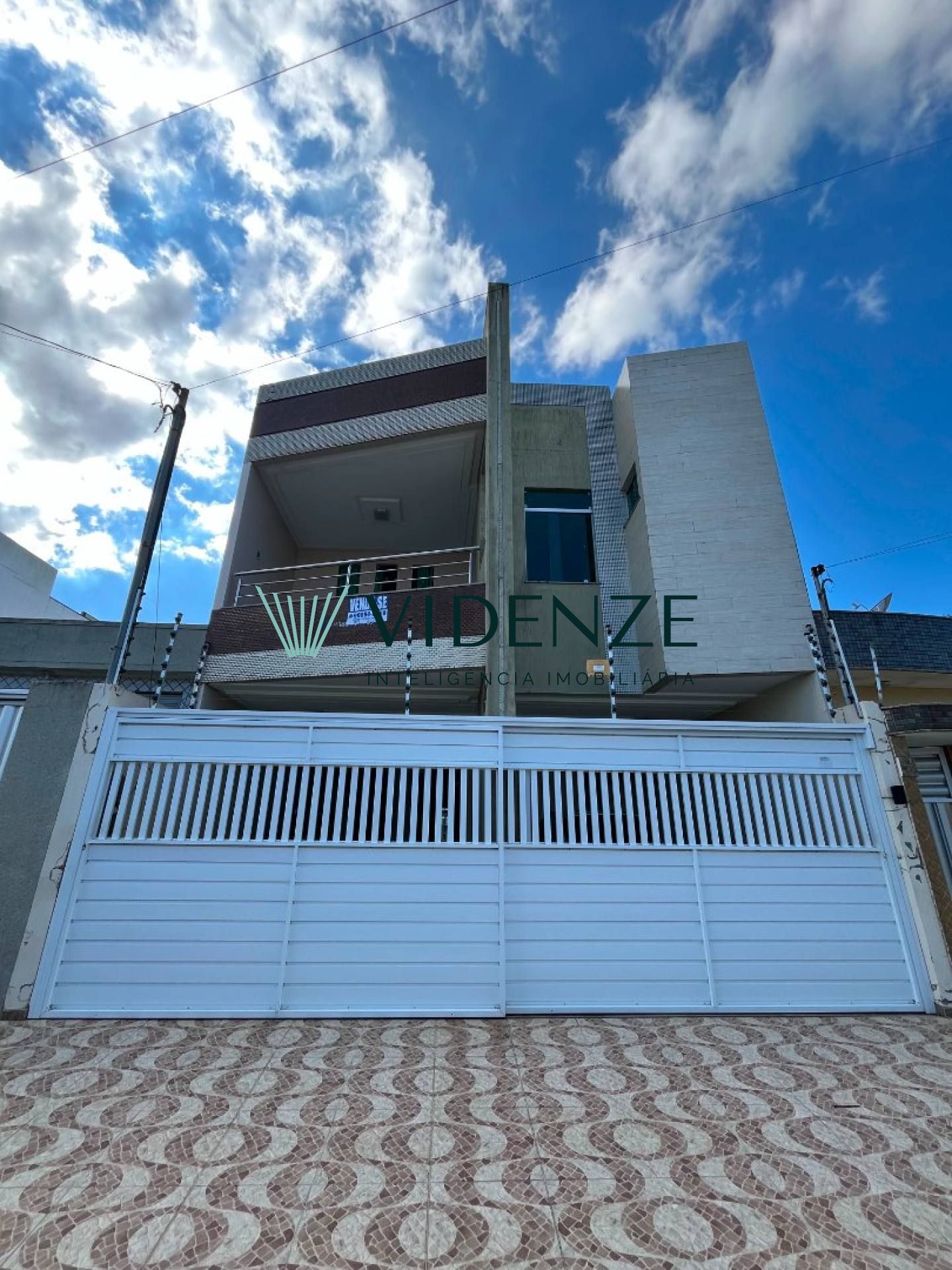 Casa à venda COM 2 ANDARES no bairro São Cristovão em Itabaiana