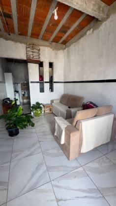 Casa à venda no bairro São Cristovão em Itabaiana