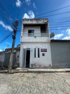 Casa à venda no bairro São Cristovão em Itabaiana