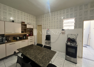 Casa à Venda, no Bairro Serrano, próximo a Churrascaria de Gilsinho, em Itabaiana