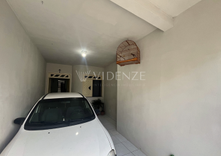 Casa à Venda, no Bairro Serrano, próximo a Churrascaria de Gilsinho, em Itabaiana