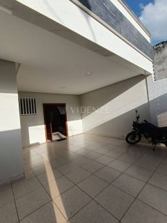 Casa à Venda Próximo à Ita Pizza, no bairro Anízio Amâncio de Oliveira em Itabaiana