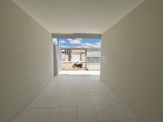 Aluga-se Casa com Mobilia no Loteamento Oscar Niemeyer em Itabaiana/SE