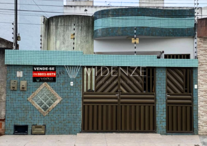 Casa à Venda próximo ao Colégio Arco-Íris no Bairro Anízio Amâncio em Itabaiana
