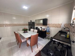 Casa à Venda próximo ao Shopping, no Loteamento Le Corbusier, no bairro Oviedo Teixeira em Itabaiana