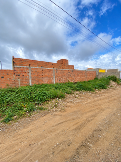 Lote / Terreno FINANCIÁVEL à Venda no LOTEAMENTO PARAÍSO DA SERRA no bairro Miguel Teles de Mendonça em Itabaiana