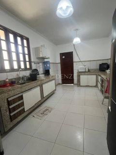 Casa Ampla à Venda no bairro São Cristóvão em Itabaiana