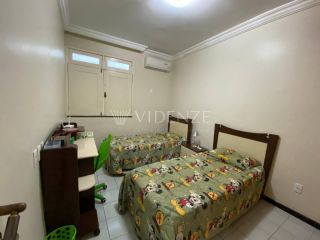 Casa à Venda próximo ao Atakarejo, no bairro Anízio Amâncio em Itabaiana/SE