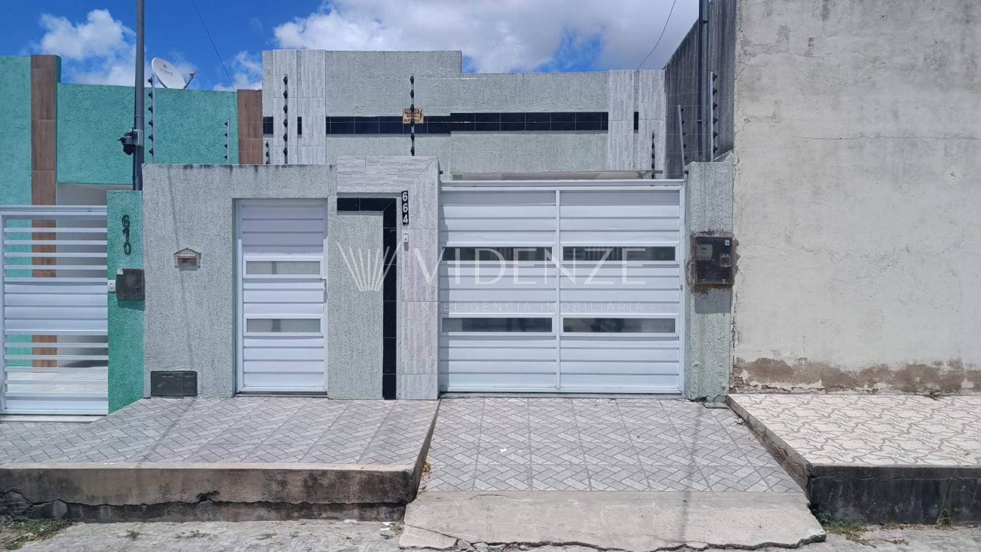Foto 1 de Casa à Venda FINANCIÁVEL próximo à Academia Spazio, no bairro São Cristóvão