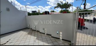 Casa à Venda em Frente à Praça do Morumbi, no Centro de Itabaiana