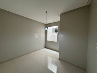 Casa com 2 Pavimentos à Venda FINANCIÁVEL no Condomínio Zillda, no Bairro Marianga, em Itabaiana/SE