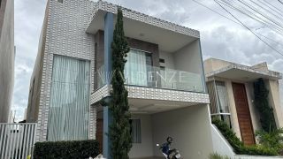 Casa com 2 Pavimentos à Venda FINANCIÁVEL no Condomínio Zillda, no Bairro Marianga, em Itabaiana/SE