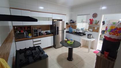 Casa á Venda no Santa Monica - Proximo a Pizza Nella
