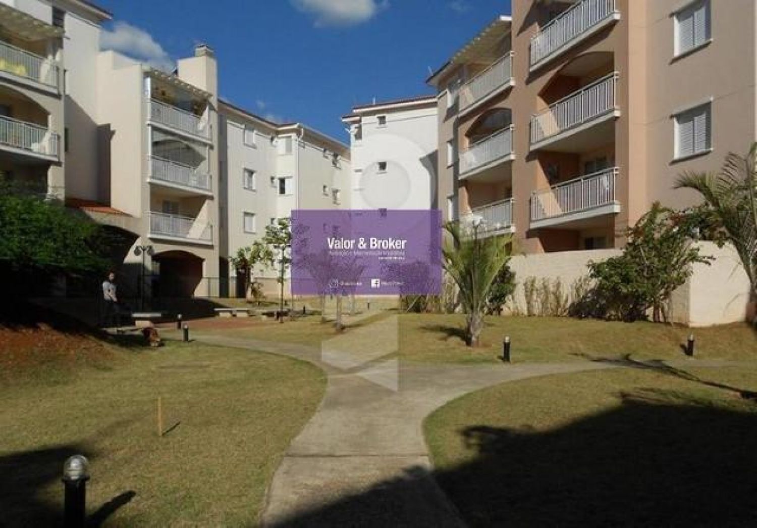 Apartamento no bairro Loteamento Center Santa Genebra