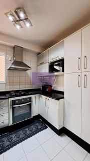 Apartamento no bairro Mansões Santo Antônio
