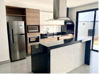 Casa em Condomínio no bairro Jardim Residencial Viena