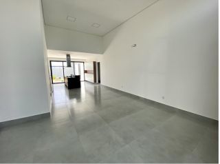 Casa em Condomínio no bairro Jardim Residencial Viena