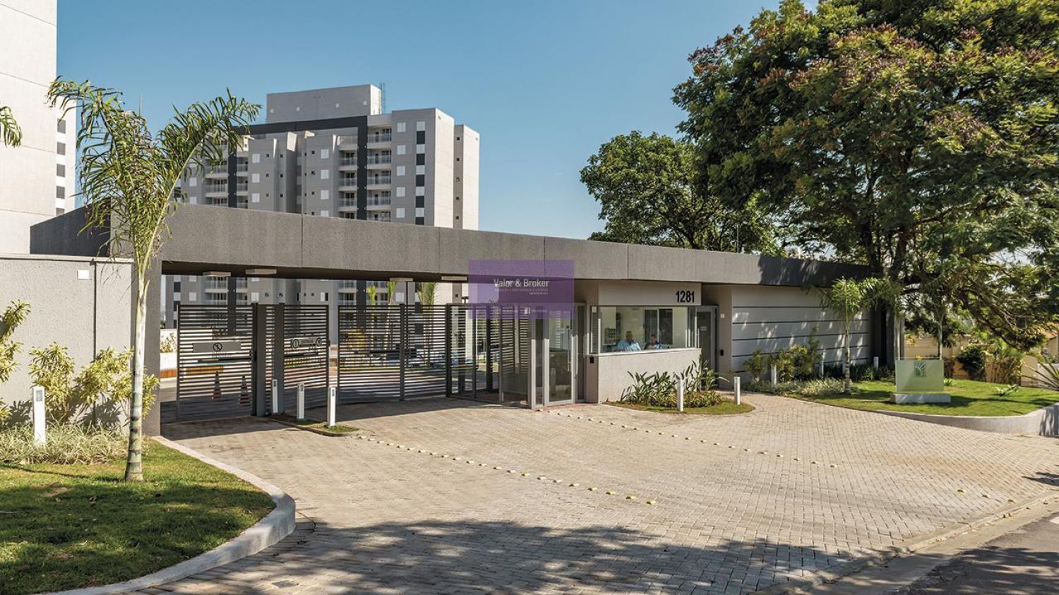 Apartamento no bairro Mansões Santo Antônio