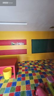 Apto no residencial Pátio semi-mobiliado com sala ampliada